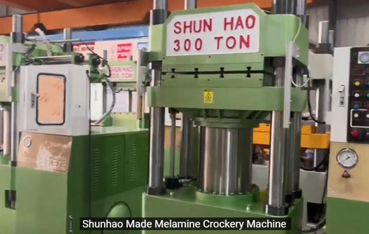 Shunhao Melamina: Atualização de tecnologia de máquina de Taiwan para louças de melamina
    